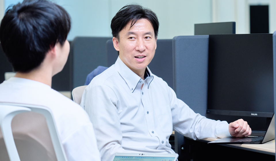 これまでの苦労したこと、それをどのように乗り越えましたか