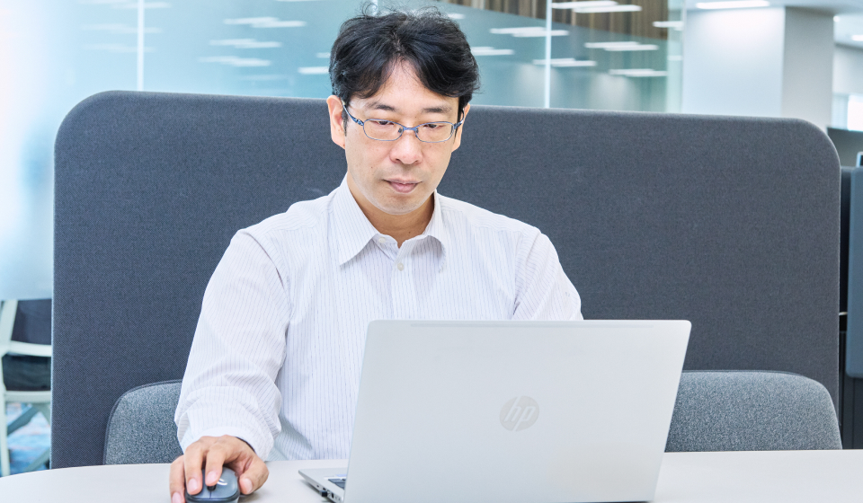 これまでの苦労したこと、それをどのように乗り越えましたか